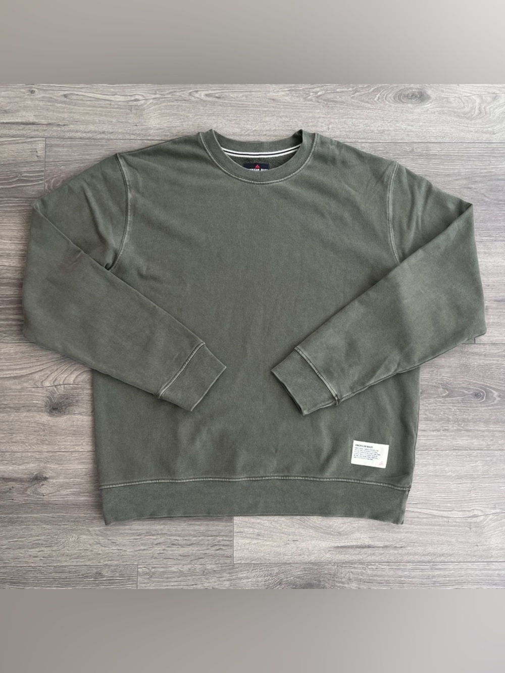 AMERICAN GIANT Mens Vintage Wash Relaxed Sweatshirt Medium Olive Green Casual